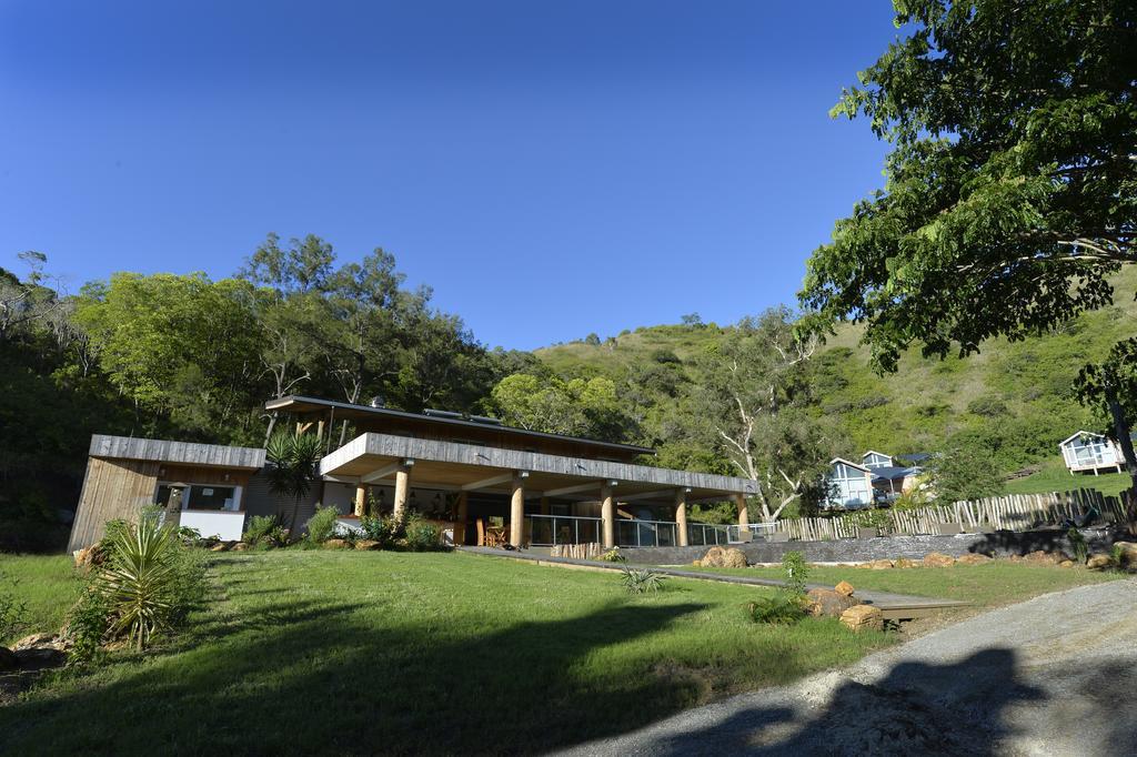 Betikure Parc Lodge Bourail Eksteriør billede